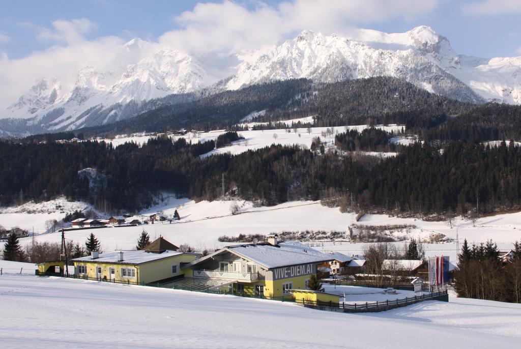 Vive Diem Haus im Ennstal Exteriör bild